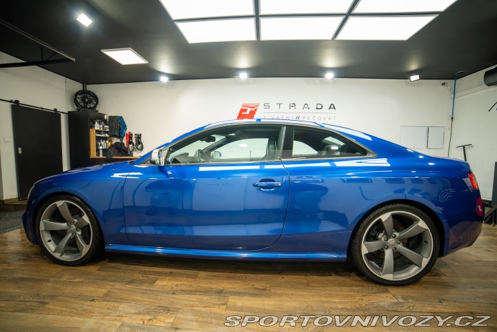 Audi RS5 4.2 FSI V8 QUATTRO 2013