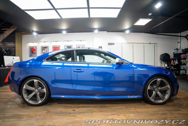 Audi RS5 4.2 FSI V8 QUATTRO 2013