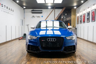 Audi RS5 4.2 FSI V8 QUATTRO 2013