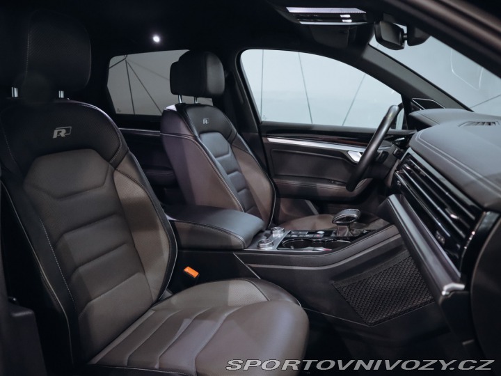 Volkswagen Ostatní modely Touareg R-Line 4Motion 4.0 TDI 31 2020