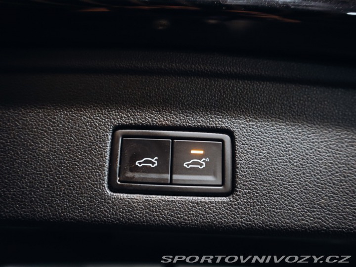 Volkswagen Ostatní modely Touareg R-Line 4Motion 4.0 TDI 31 2020