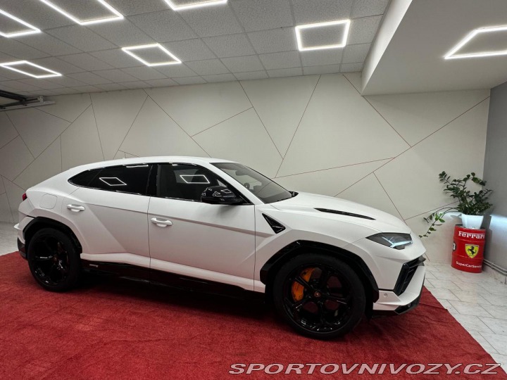 Lamborghini Urus S*60 ANN.*AKRAPOVIC*MATNÁ 2024