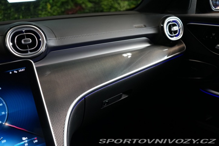 Mercedes-Benz C 300d*4M*KEYLESS*DISTRONIC 2022