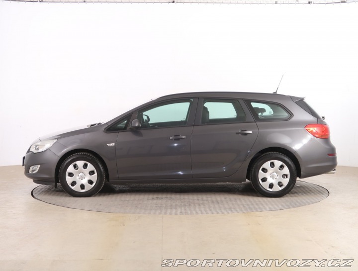 Opel Astra 2.0 CDTI 2012