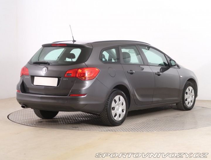 Opel Astra 2.0 CDTI 2012