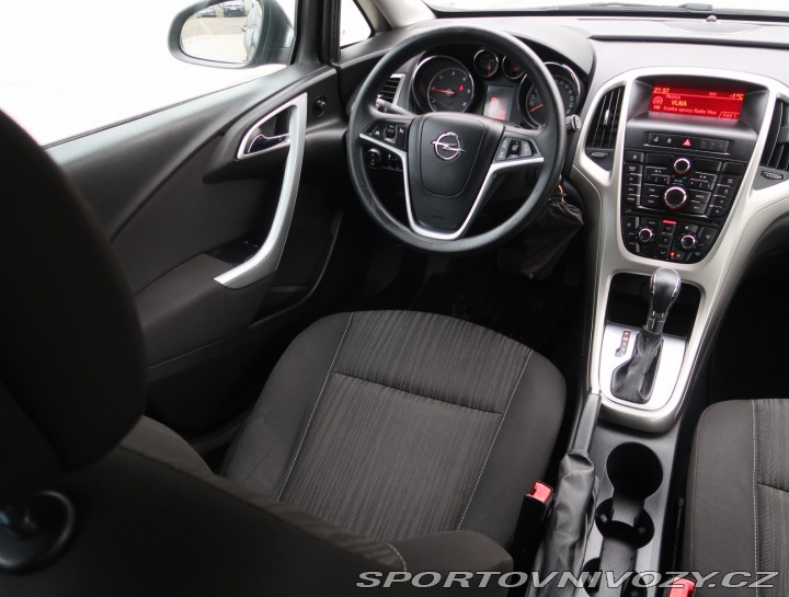Opel Astra 2.0 CDTI 2012