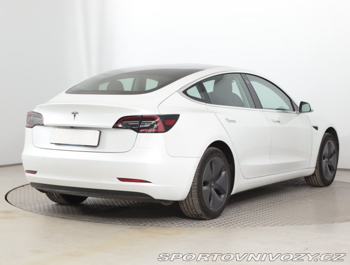 Tesla Model 3 Std Range Plus 52kWh 2020