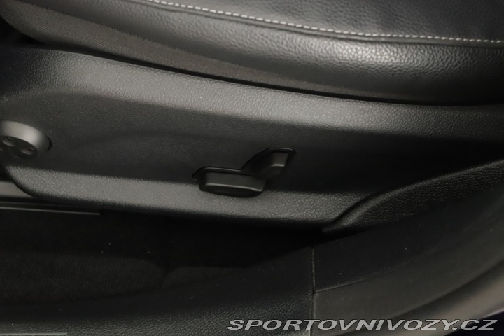 Mercedes-Benz E AMG Paket E 220 d 4MATIC 2020