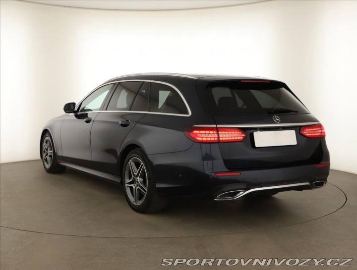 Mercedes-Benz E AMG Paket E 220 d 4MATIC 2020