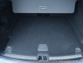 Volvo Ostatní modely XC60 R-Design B6 AWD 2020