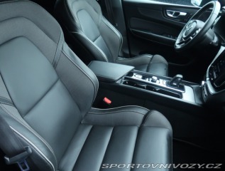 Volvo Ostatní modely XC60 R-Design B6 AWD 2020