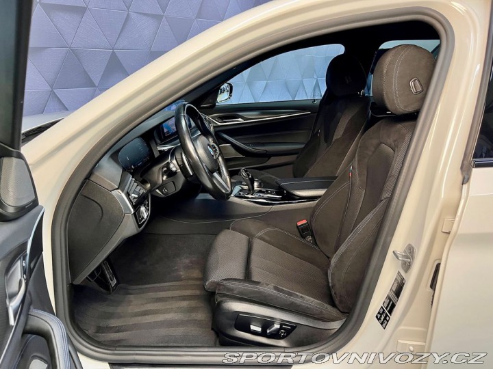 BMW 5 530d xDrive, M-PAKET, DCC 2021