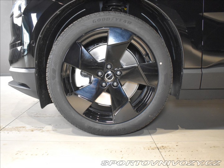 Volvo EX30 Ultra  Twin motor perfor. 2026