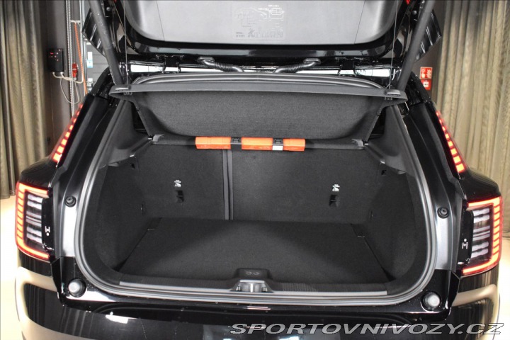 Volvo EX30 Ultra  Twin motor perfor. 2026