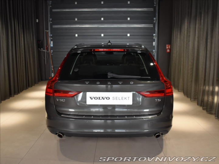 Volvo V90 2,0 T5 Momentum BLIS 2019