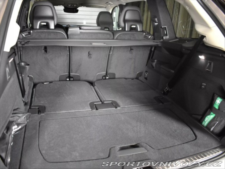 Volvo Ostatní modely XC90 2,0 T8 Ultra Dark 2026