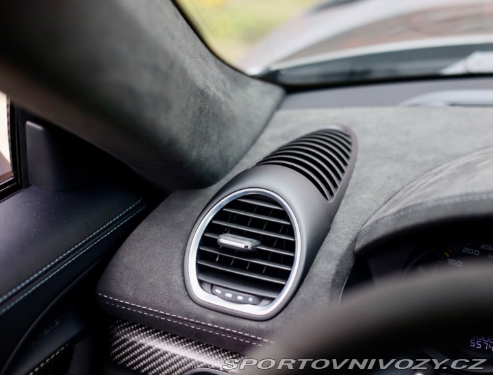 Porsche Cayman 718  GT4 RS PDK 2025