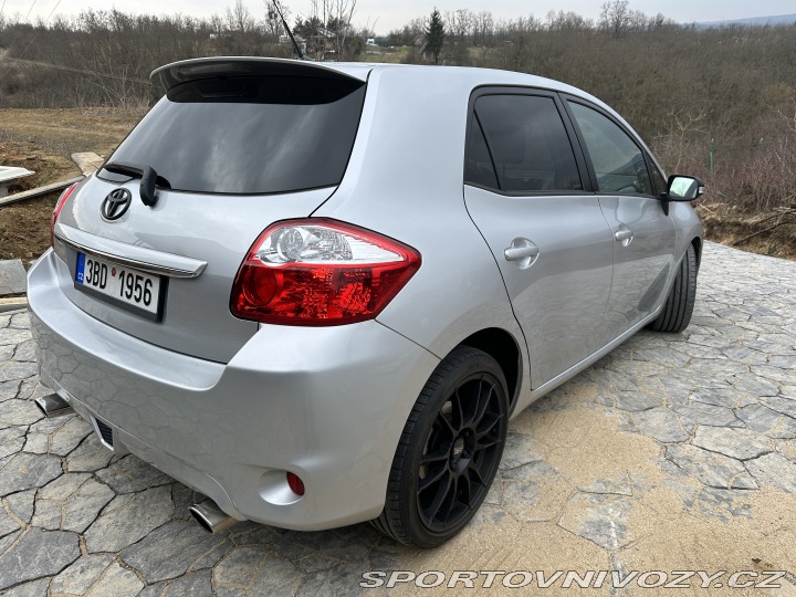 Toyota Ostatní modely AURIS_BEMANI 2013