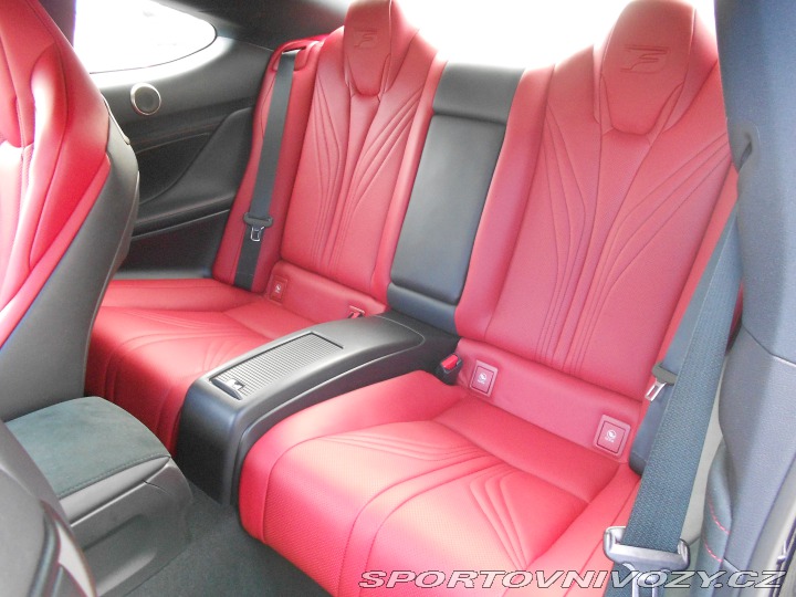 Lexus RC RC-F 5,0 V8 komplet hist. 2017