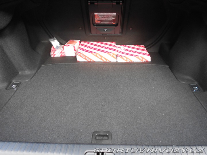 Lexus RC RC-F 5,0 V8 komplet hist. 2017