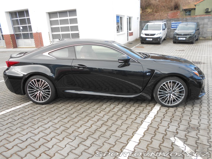 Lexus RC RC-F 5,0 V8 komplet hist. 2017