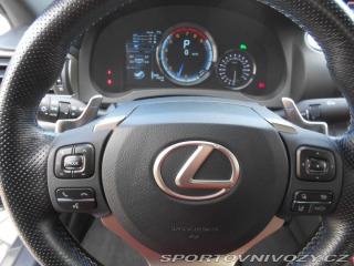 Lexus RC RC-F 5,0 V8 komplet hist. 2017