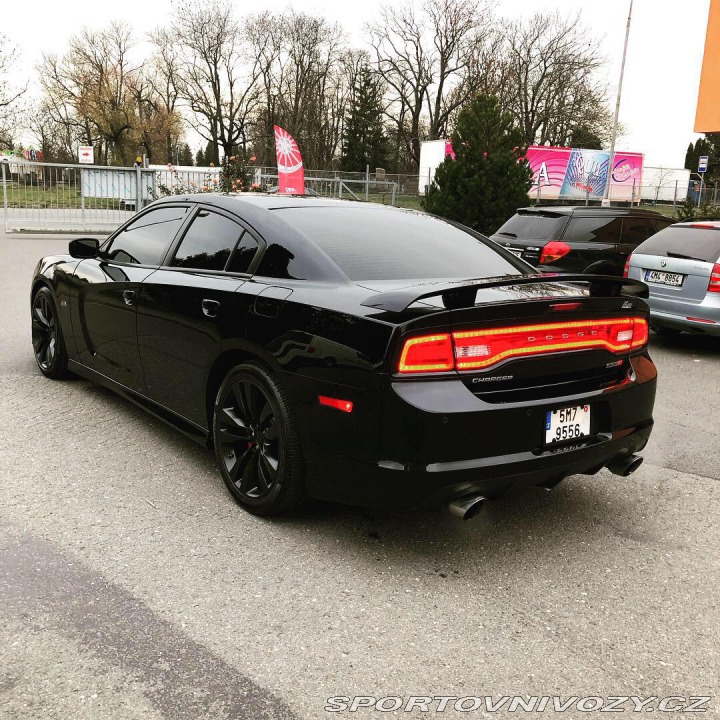 Dodge Charger SRT8 2012