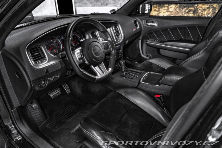 Dodge Charger SRT8 2012