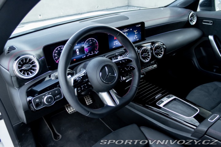 Mercedes-Benz CLA Kupé  / 200D/ AMG line/ K 2024