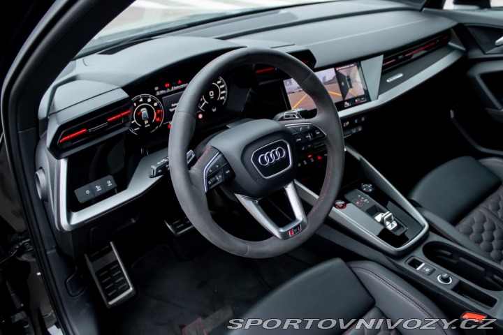 Audi RS3 / 2.5 TFSI/ quattro/ Mat 2024