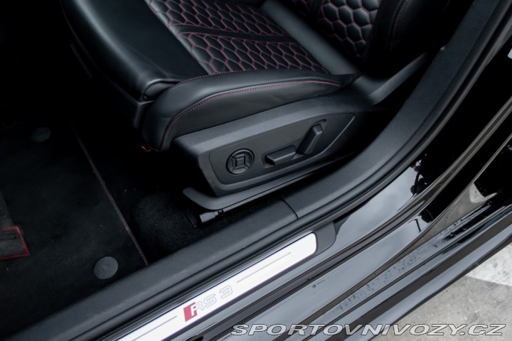 Audi RS3 / 2.5 TFSI/ quattro/ Mat 2024