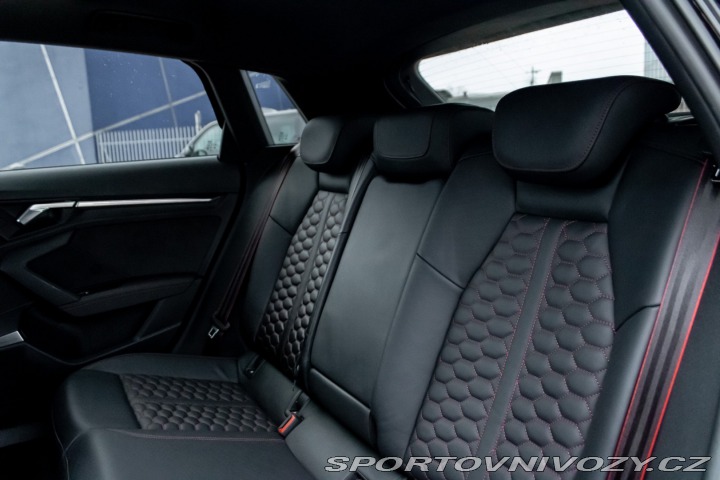 Audi RS3 / 2.5 TFSI/ quattro/ Mat 2024