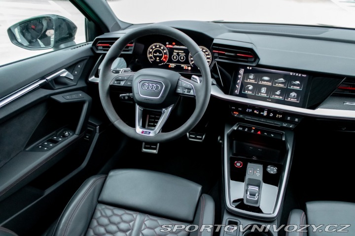 Audi RS3 / 2.5 TFSI/ quattro/ Mat 2024