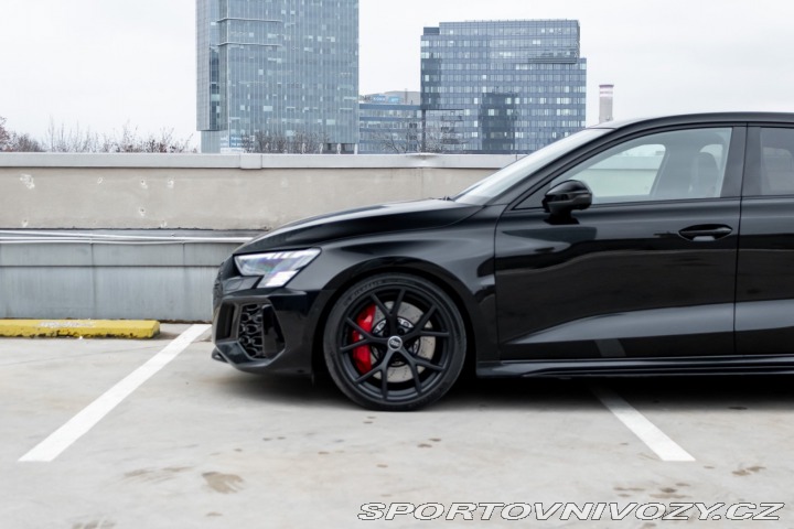 Audi RS3 / 2.5 TFSI/ quattro/ Mat 2024