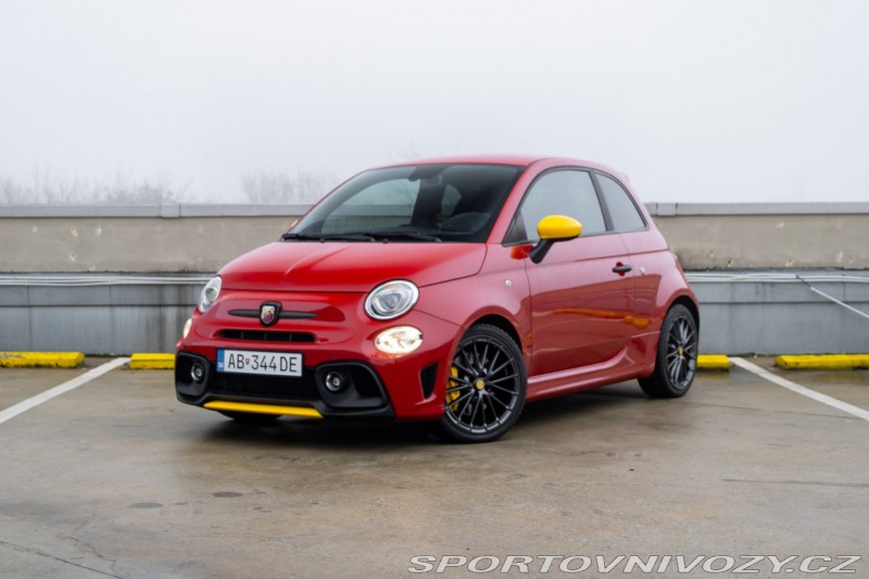 Abarth 500 Competizione 695/ Brembo