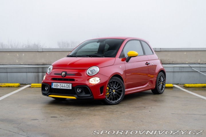 Abarth 500 Competizione 695 Automat 2024