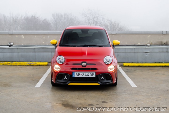 Abarth 500 Competizione 695 Automat 2024