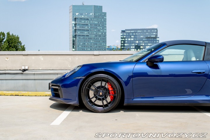 Porsche 911 4 GTS/ PDLS+/ InnoDrive/ 2024