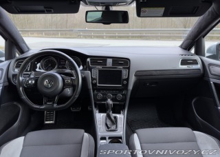 Volkswagen Golf  2015