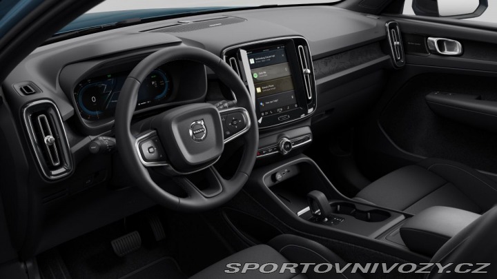 Volvo EC40 PLUS Extended Range RWD 2025