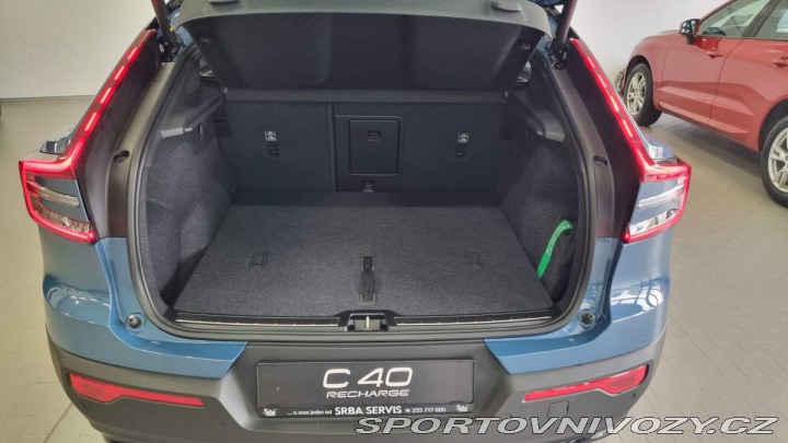 Volvo EC40 PLUS Extended Range RWD 2025