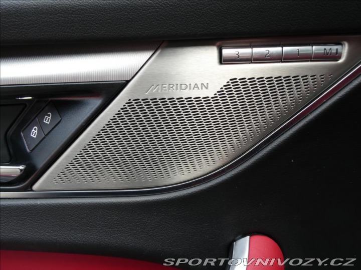 Jaguar F-Pace 2,0 P400e PHEV HSE,1Maj,Č 2022