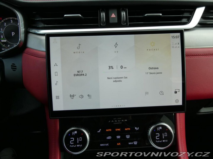 Jaguar F-Pace 2,0 P400e PHEV HSE,1Maj,Č 2022