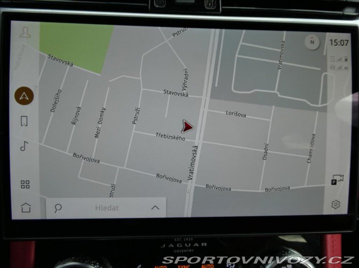 Jaguar F-Pace 2,0 P400e PHEV HSE,1Maj,Č 2022