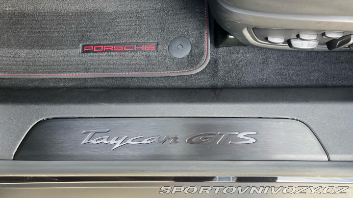 Porsche Taycan GTS 2023