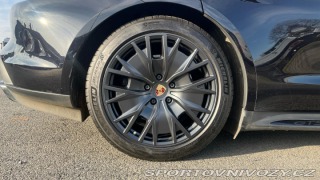 Porsche Taycan GTS 2023