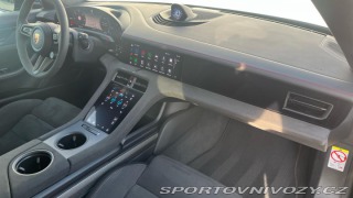 Porsche Taycan GTS 2023