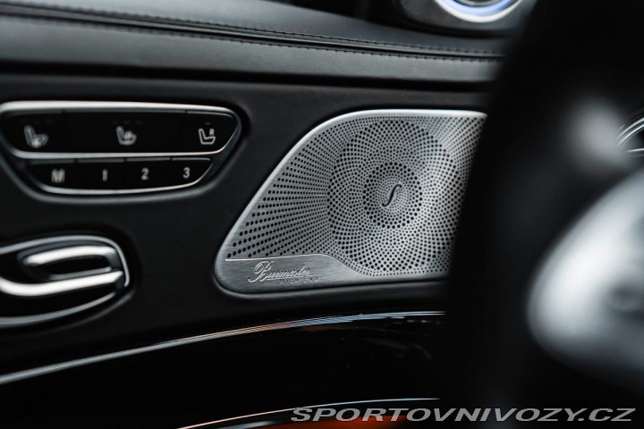 Mercedes-Benz S V12 6.0L Maybach, Masáže, 2017
