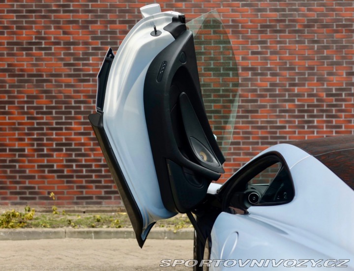 McLaren 570 570GT  419KW, Ako nové ib 2018