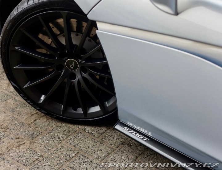 McLaren 570 570GT  419KW, Ako nové ib 2018